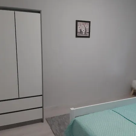 Jade Vendeghaz * Pápa